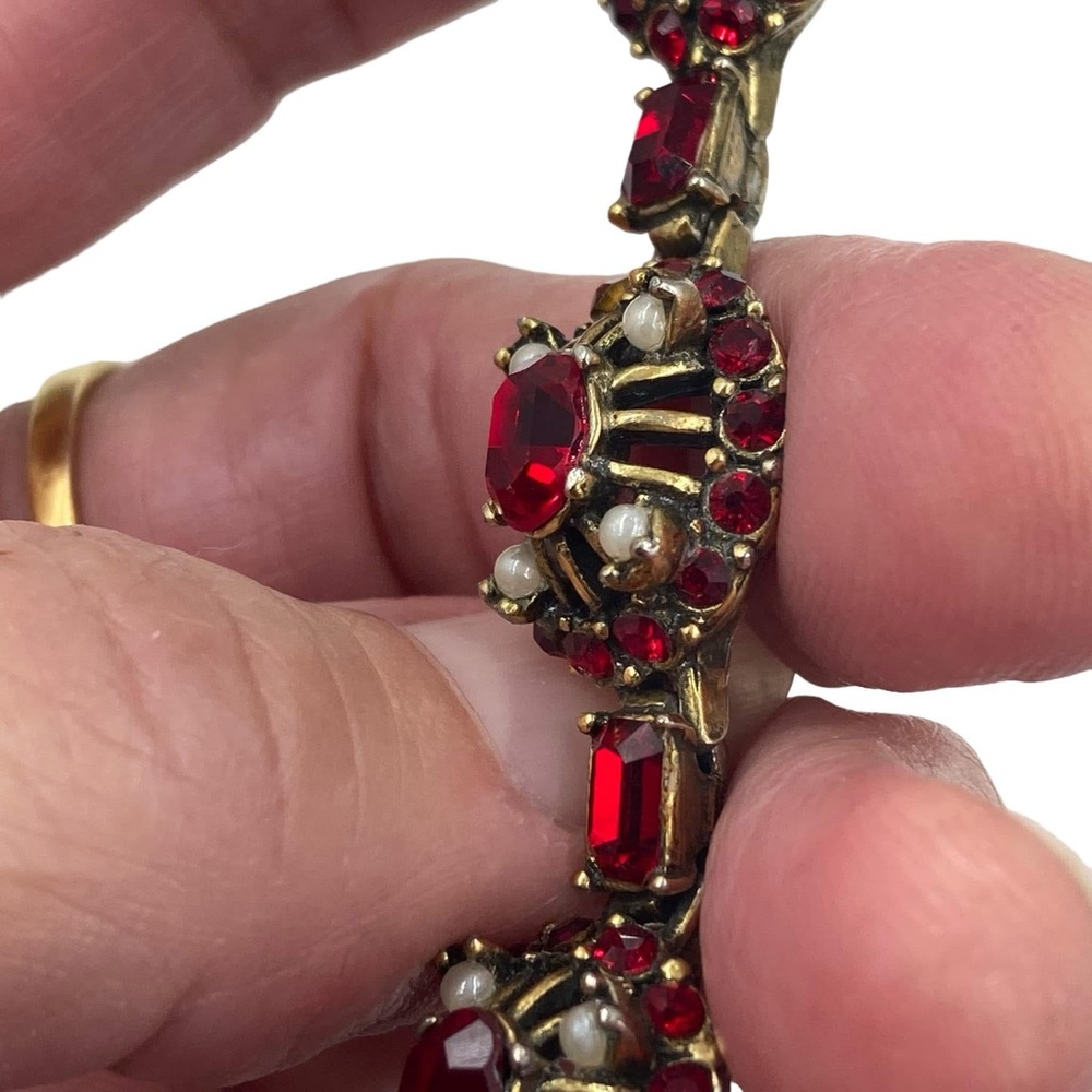 Vintage Hollycraft Red Rhinestone and Faux Pearl Bracelet and Earring Set - Picture 8 of 12